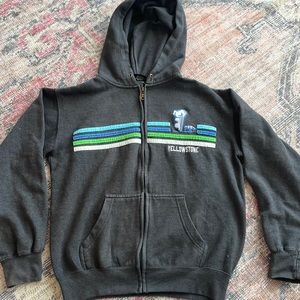 Super cute hoodie zip up